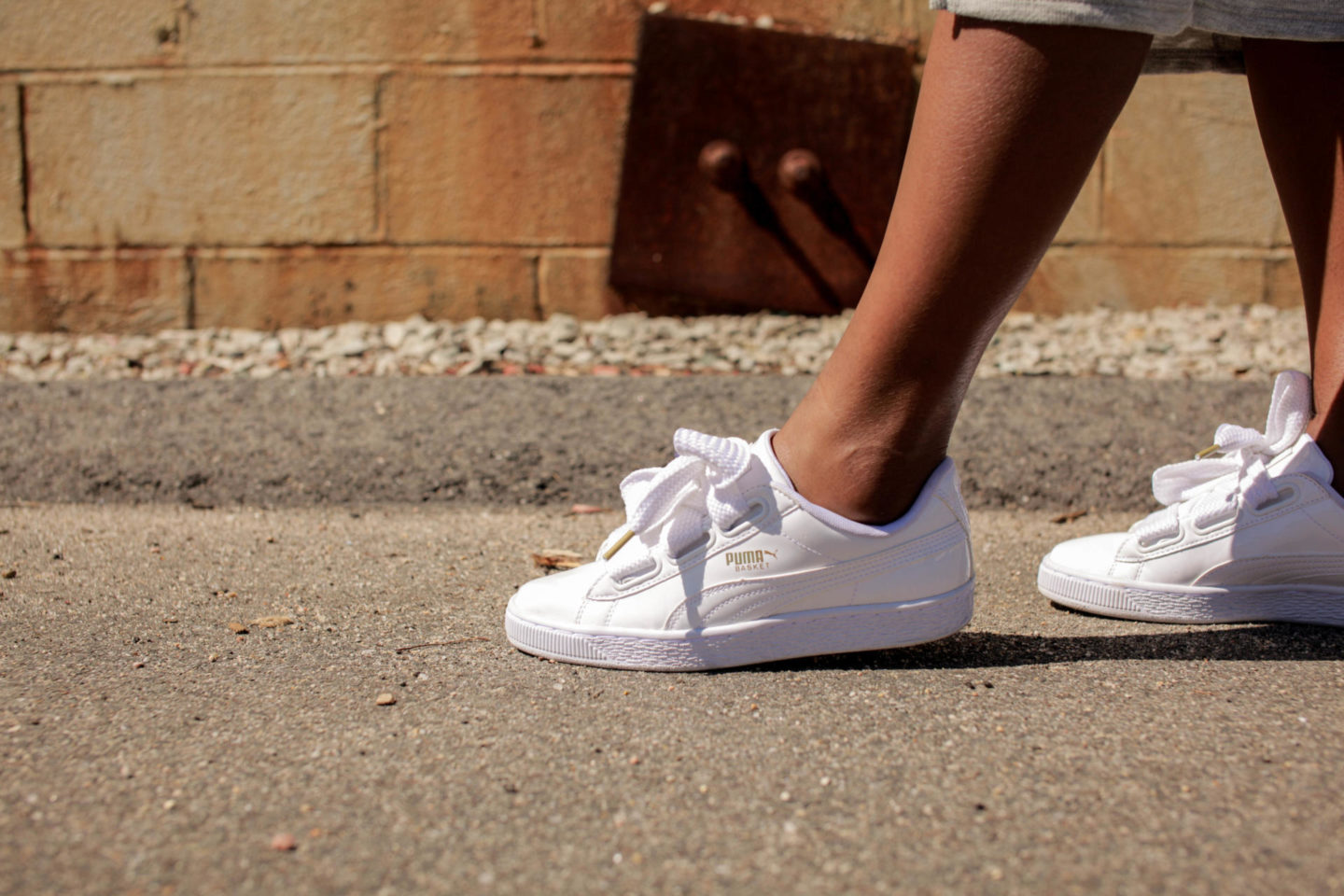 puma basket heart outfit